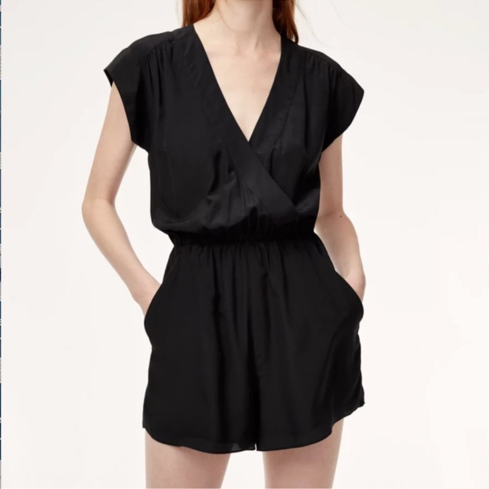 Aritzia Babaton 100% Silk Corbett Romper Black  Sz M